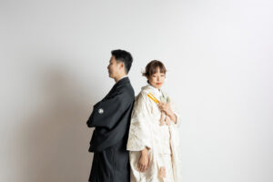 富山のコアラで和装フォトウェディングを行なった新郎新婦のスタジオフォトウェディング