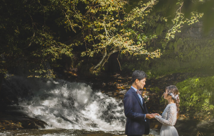 富山フォトウェディング前撮りで人気の紅葉ロケーション！秋婚におすすめの理由と撮影ポイント