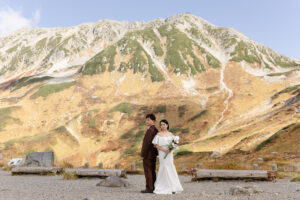 富山のコアラで室堂でフォトウェディングを行なった新郎新婦のフォトウェディング