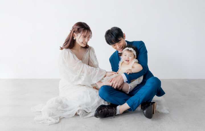 富山フォトウェディングの前撮りに家族も一緒に参加できる？家族写真を撮るおすすめ理由とポイント