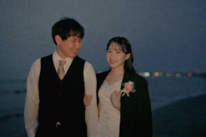 富山のコアラでナイトフォトウェディングを行なった新郎新婦