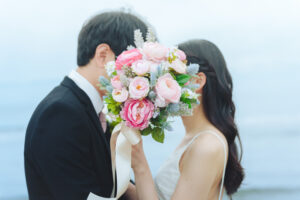 富山のコアラで洋装フォトウェディングを行なった新郎新婦のフォトウェディング