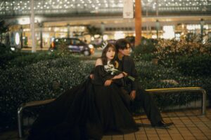 富山のコアラで街中ナイトフォトウェディングを行なった新郎新婦