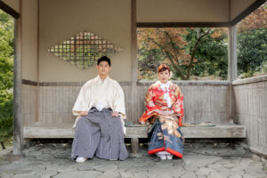 富山のコアラで秋に和装ロケーションフォトウェディングを行なった新郎新婦のフォトウェディング